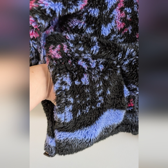 Caribou Crossings Alaska Fleece Jacket, Northern Lights Forest Scene, Size M - Picture 5 of 14